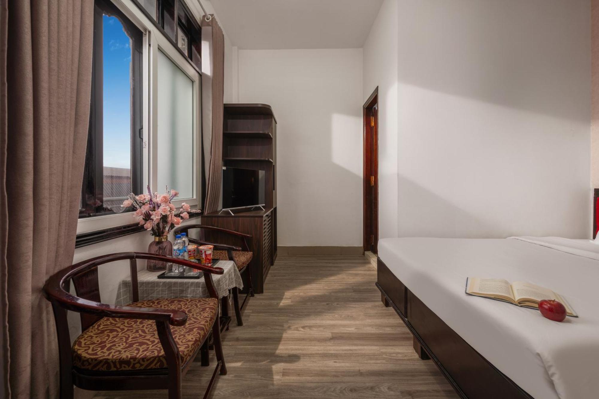 Kly Hotel Хюэ Экстерьер фото