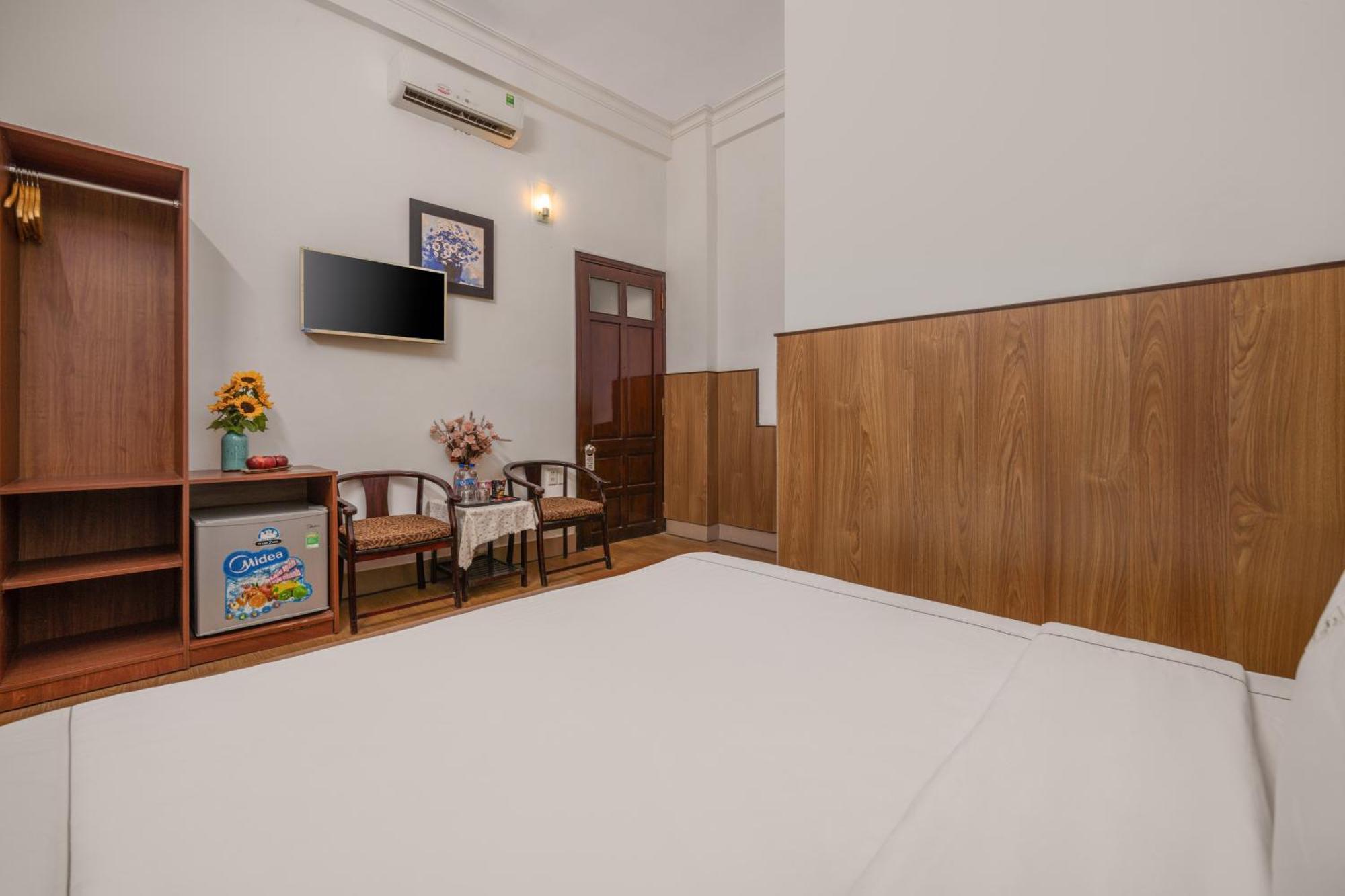 Kly Hotel Хюэ Экстерьер фото